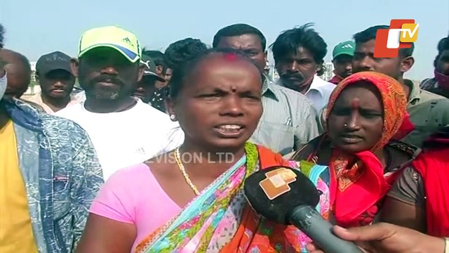 Puri ।Street Vendors Stage Protest Opposing Eviction On Sea Beach