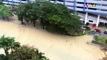 Banjir Melanda Malaysia Hingga Melumpuhkan Lalu Lintas