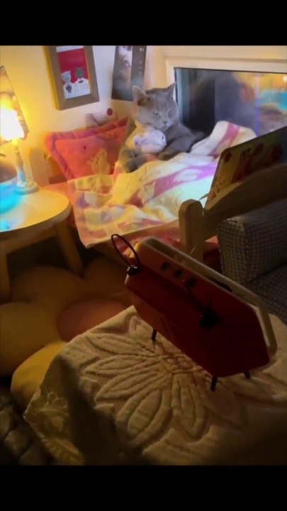 He didn't work on Sundays and slept until the afternoon