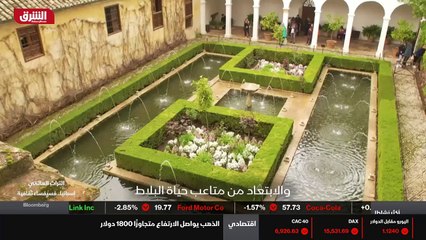 ...ثلاثة الاسبانية يضم ثمانية مائة عام من ا...