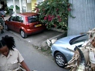 Akiyo BM Kon a bef la mové