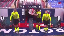 Crotone v Pordenone