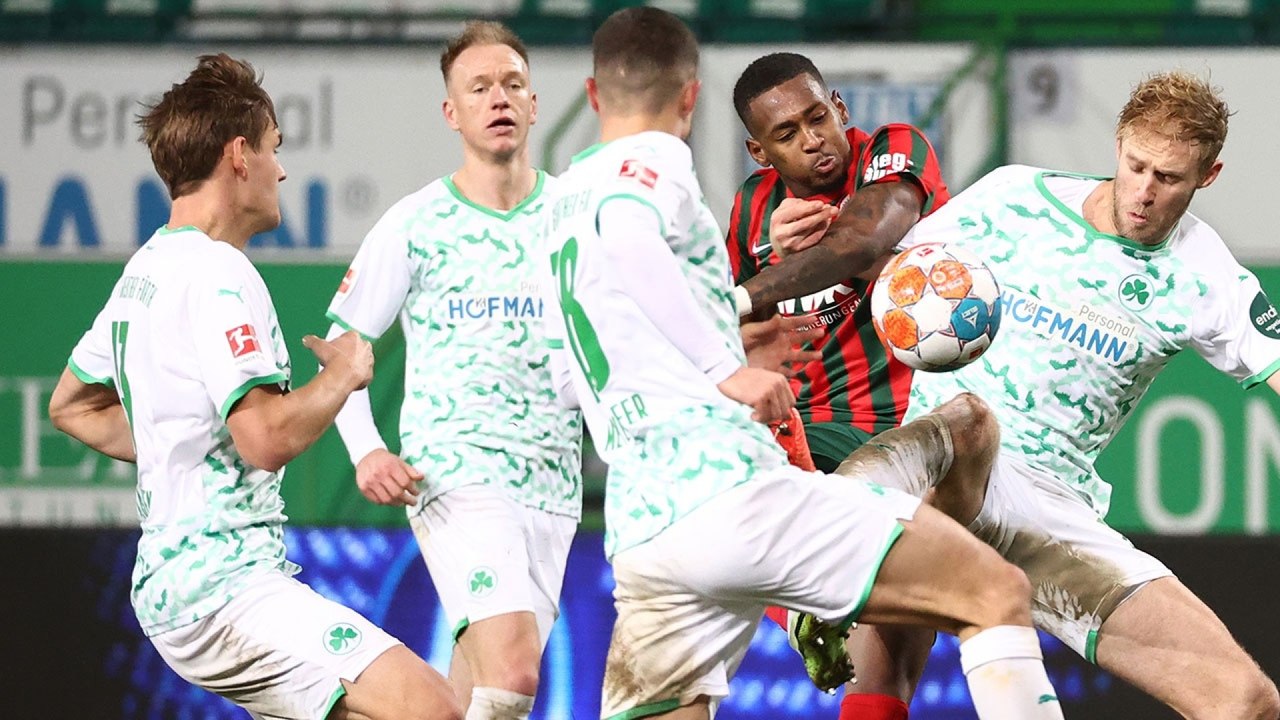 Greuther Furth v Augsburg