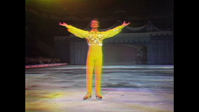 Ronnie Robertson - Ice Skating Holiday On Ice
