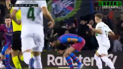 ملخص وأهداف مباراة برشلونة وإلتشى_