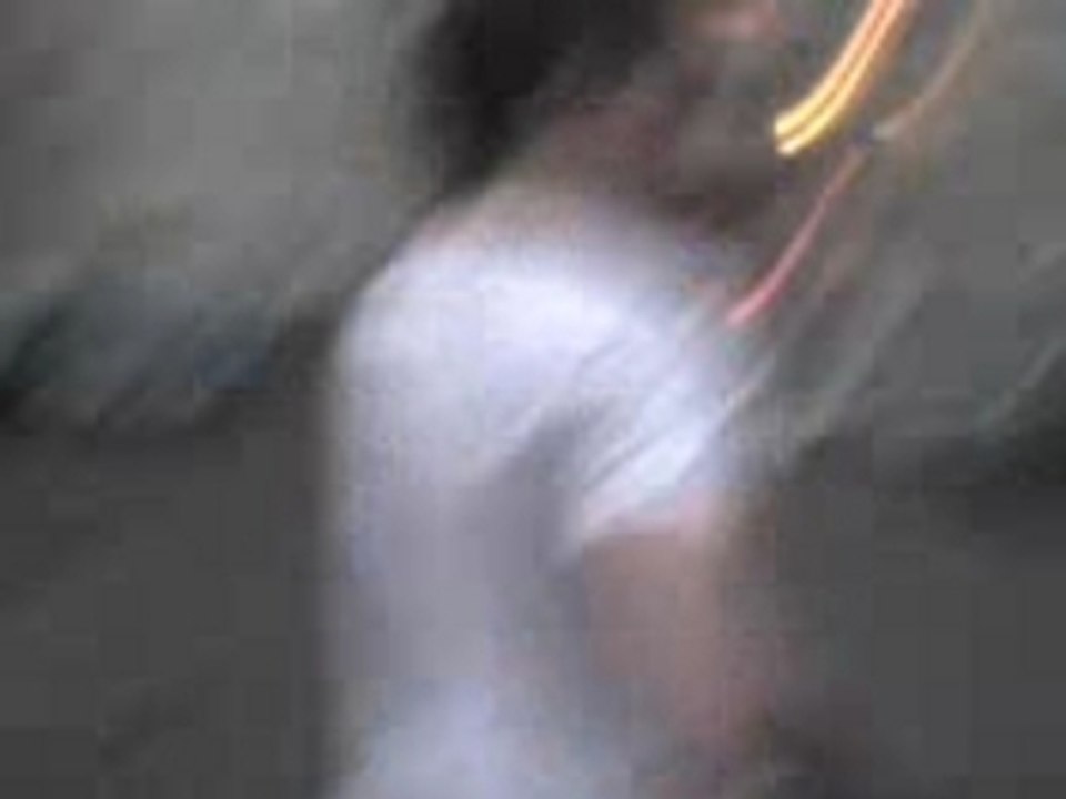 Mimi fait sa racaille et se transforme en loveur