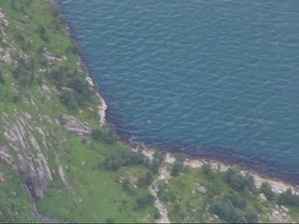 Base_jumping