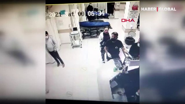 Aydın Didim'de bir kişi alkollü geldiği hastanede doktora kafa atıp kaşını yardı