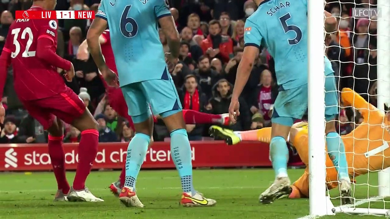 Highlights: Liverpool 3-1 Newcastle Utd | Trent seals it with a screamer