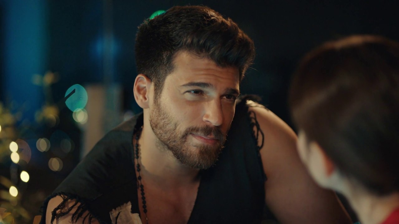 1-2 EL HOMBRE EQUIVOCADO ❤️ BAY YANLIS CAPÍTULO 1 - 2ª PARTE ESPAÑOL HD ❤️ CAN YAMAN ❤️  ÖZGE GÜREL