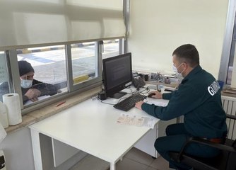 Çıldır-Aktaş Gümrük Kapısı'ndan 11 ayda çıkış yapan tır sayısı 2020'nin tamamını geçti