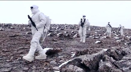 Muş PÖH timinden karlı dağlarda nefes kesen klip