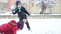 Kar ve tipi yurdun çoğu bölgesini esir aldı! İlk tatil haberi, beyaza bürünen Konya'dan geldi