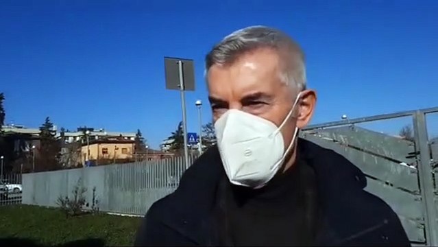 Scritte No Vax all'hub vaccinale, Bordon (Ausl): Intimidazione inaccettabile . Conti: Atti vili