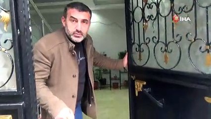 Kadın hırsızlar girdikleri evin kasasındaki döviz ve altınları çaldı