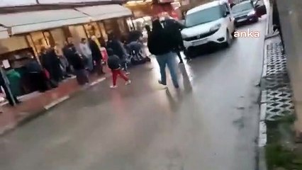 Polisler 11 yaşındaki çocuğu darp ederek gözaltına aldı