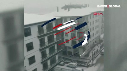 Otomobiller buzun üstünde dans etti! İşte Ankara'daki kaza manzaraları