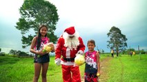 A visita do Papai Noel em comunidades ribeirinhas do Amazonas