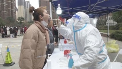 Habitantes de ciudad china deberán presentar un PCR negativo para trabajar