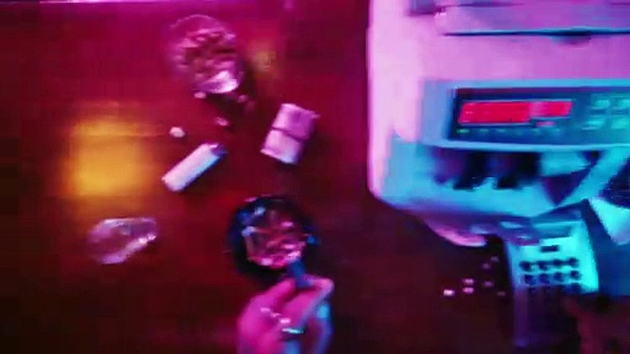 Dirty Money _ Apple