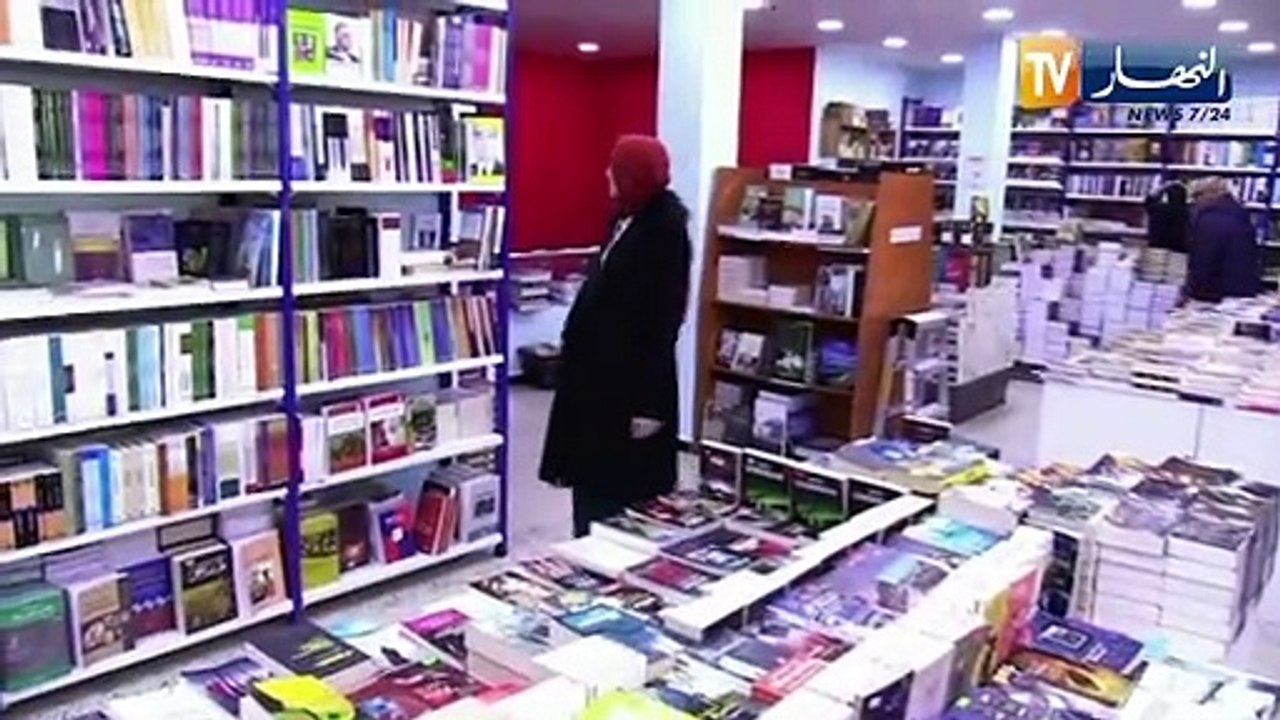 آسيا بلحاج ناشطة حقوقية تروي تجربتها بأوروبا في ما وراء الحجاب