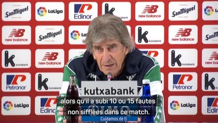 18e j. - Pellegrini : "C'est une honte de voir comment les arbitres traitent Fekir"