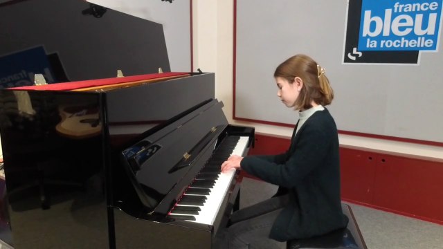 Lily Laplace, la grande gagnante du jeu-concours piano de France Bleu La Rochelle