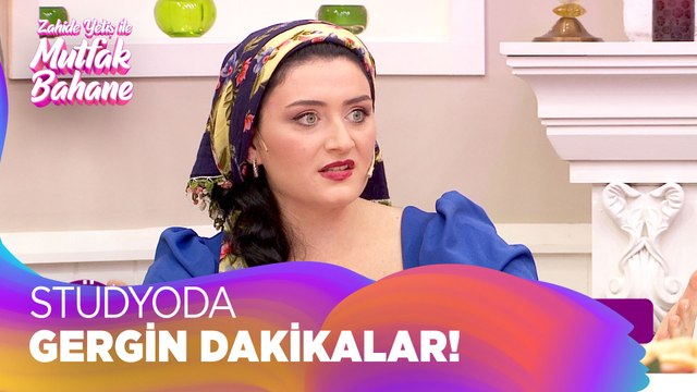 Ayşegül çok kızdı, stüdyoyu terk etti! - Zahide Yetiş ile Mutfak Bahane 22 Aralık 2021