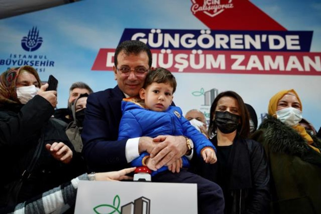 Güngören'de kentsel dönüşüme alınan sitenin temeli atıldı
