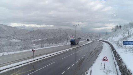 Yığılca'da kar kalınlığı 30 santimetreye ulaştı
