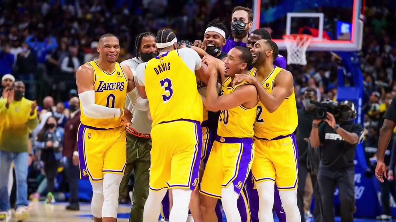 Reaksyon Ng Mga Lakers Players Sa Game-Winner Ni Austin Reaves! (LeBron, Russ, AD, Vogel)