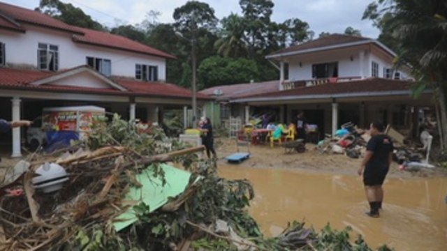 Al menos 7 muertos y 34.000 desplazados debido a las inundaciones en Malasia