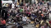 تصاویری از مسابقه «اسکیت نشسته» کودکان در خیابان‌های کاراکاس