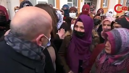 AKP'ye oy veren yurttaşlar Kayseri'de CHP'lilerin yolunu kesti, yardım istedi: "Saraylarda..."