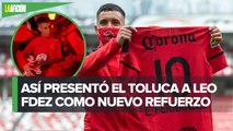 Con guitarra en mano, Leo Fernández es presentado en su regreso al Toluca