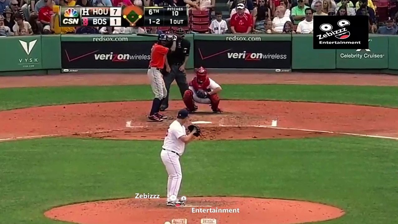 reporter got hit by the baseball