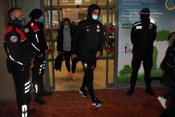 Galatasaray Adana'ya geldi