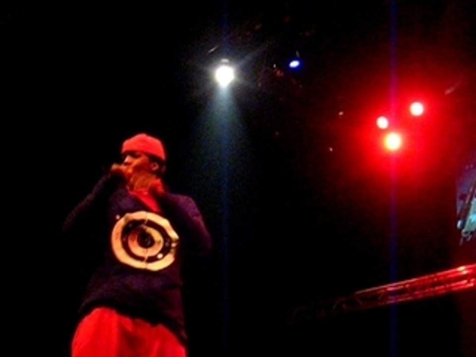 2eme couplet de "c'est lerko" live au splendid