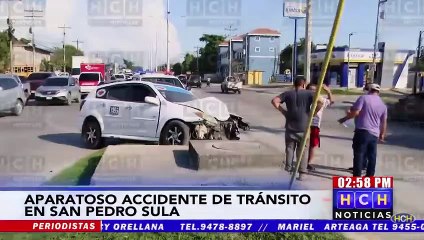 ¡Leñazo! Taxista “a pichinga” se pasa un “alto” e impacta con pickup en SPS