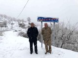 Şirvan'da kar kalınlığı 20 santimi buldu, kaymakam bin 575 rakamlı bölgeden sürücüleri uyardı