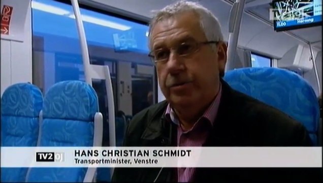 Nye tog med TV | Arriva | Johnny Hansen | Jens Thousgaard | Hans Christian Schmidt | Silkeborg | 22-11-2010 | TV2 ØSTJYLLAND @ TV2 Danmark