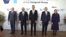 Son dakika haber! Çavuşoğlu, Vişegrad Grubu Dışişleri Bakanları Altıncı Toplantısı'na katıldı
