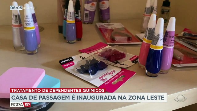 O Projeto Recomeço ajuda dependentes químicos em situação de rua. Quem aceita o tratamento é acolhido em casas onde recebe acompanhamento.