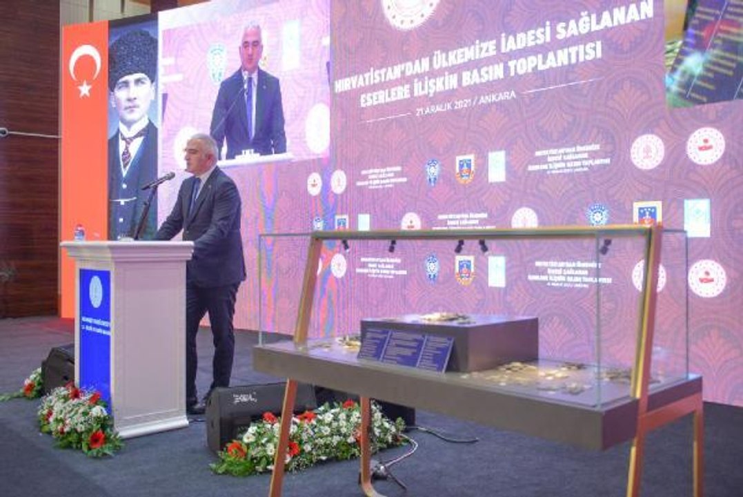 Ersoy: "Önemli ve özel bir koleksiyonu ait olduğu topraklara döndürmeyi başardık"