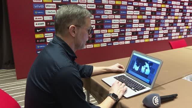 A Milli Futbol Takımı Teknik Direktörü Stefan Kuntz, AA'nın Yılın Fotoğrafları oylamasına katıldı