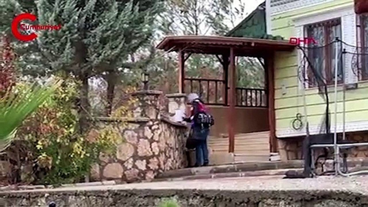Yalnız yaşadığı villasında ölü bulundu