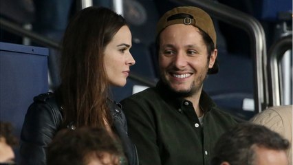 FEMME ACTUELLE - Vianney : l'artiste tombe sur ses affiches dans le métro et se lance dans un récital improvisé