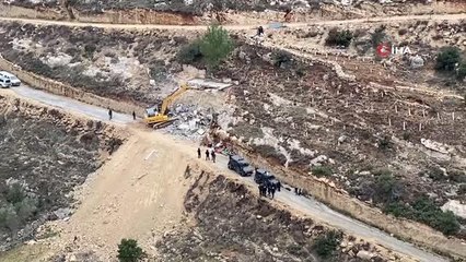 (BEYTÜLLAHİM)- İsrail Güçleri Beytüllahim'de Filistinli Ailenin Evini Yıktı