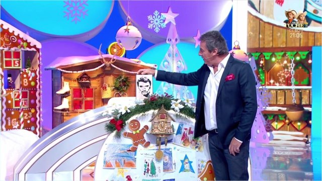 FEMME ACTUELLE - Les 12 coups de midi : Jean-Luc Reichmann rend un hommage poignant à Johnny Hallyday, quatre ans après sa mort