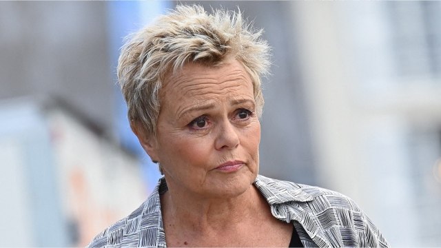 FEMME ACTUELLE - Muriel Robin bouleversante : l'actrice révèle un lourd secret de famille